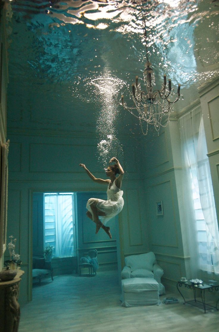 Scientists have Created a Material that can let You Breath Underwater!
